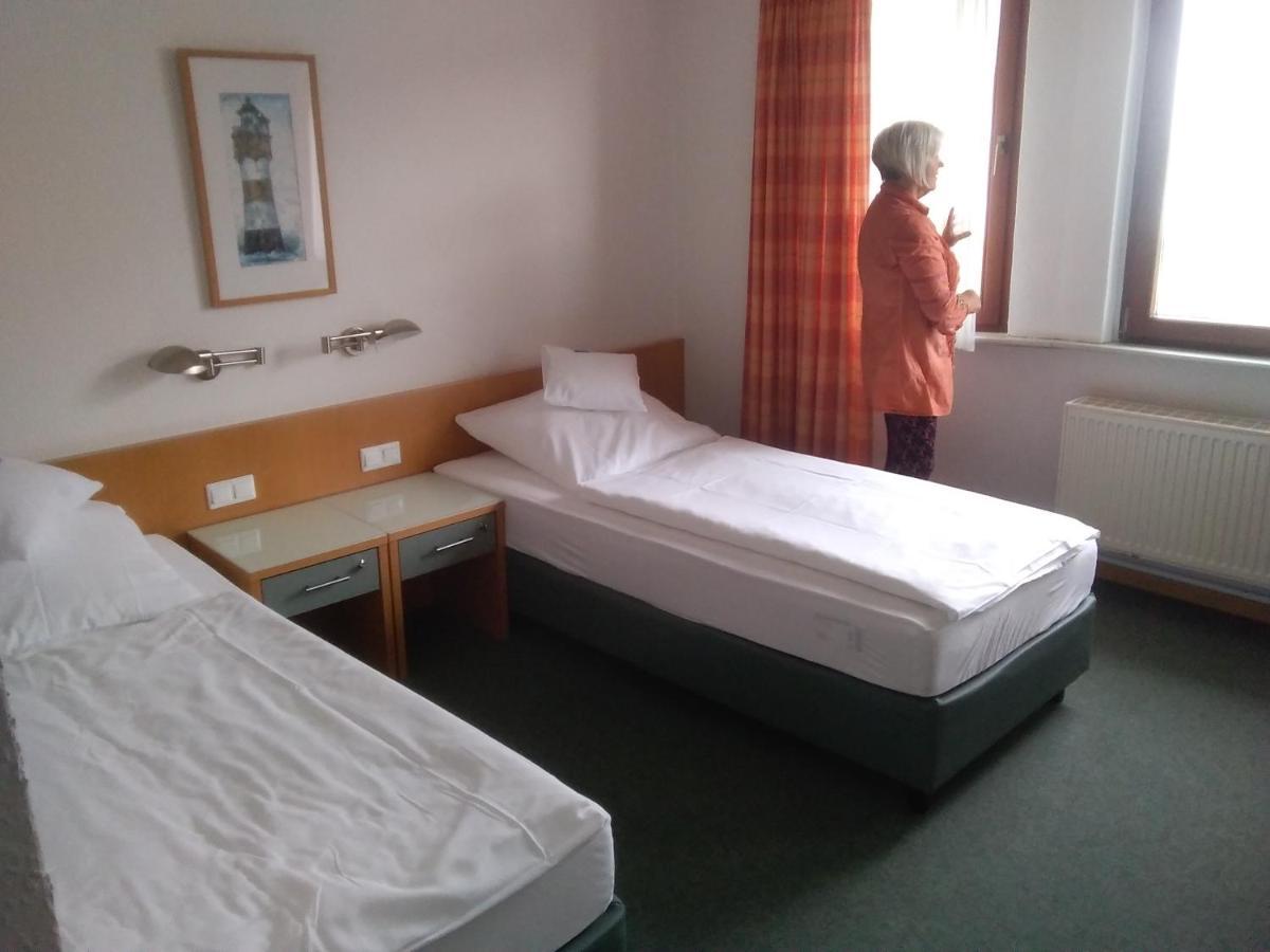 Gaestehaus Germania 万根沃格 外观 照片