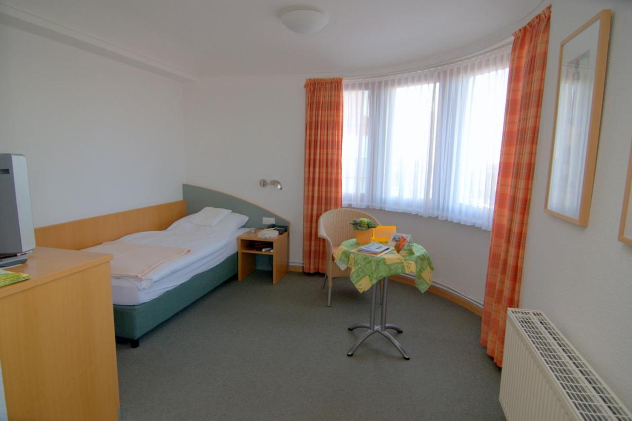 Gaestehaus Germania 万根沃格 外观 照片